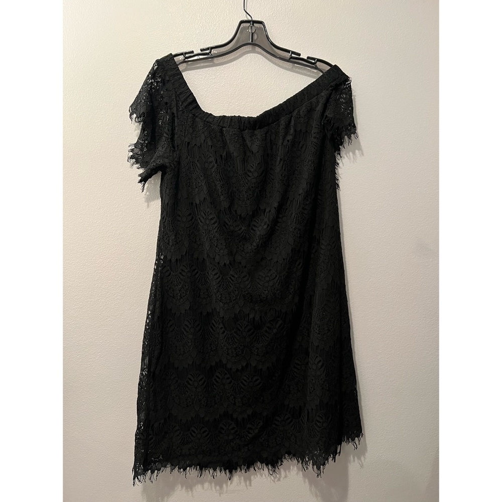 NWT City Chic Black Lace Off Shoulder Dress - Picture 5 of 9